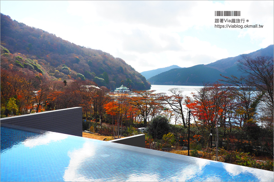 箱根溫泉旅館》蘆之湖花織旅館はなをり～湖景第一排的奢華泡湯住宿，戶外景觀足湯免費泡！還有竹籃日式早餐好精緻！