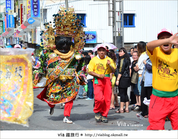 南投市活動》一年一度！熱鬧非凡～2011南投城隍聖誕大遊行