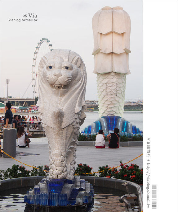 新加坡景點》新加坡必去景點～魚尾獅公園Merlion Park！夜景時最美！