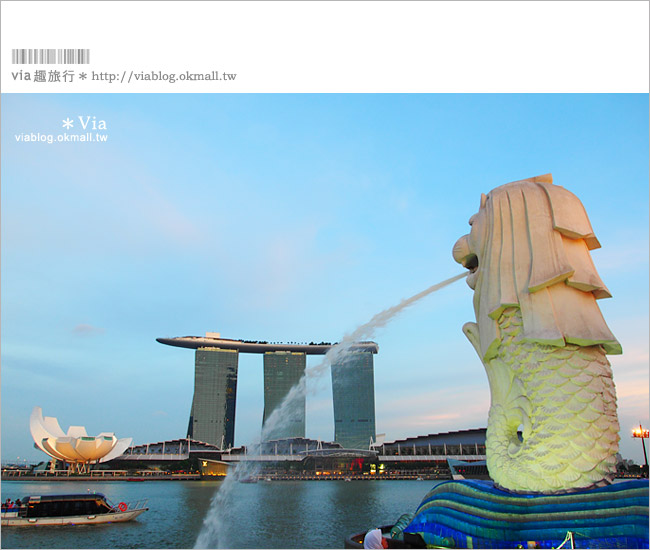 新加坡景點》新加坡必去景點～魚尾獅公園Merlion Park！夜景時最美！