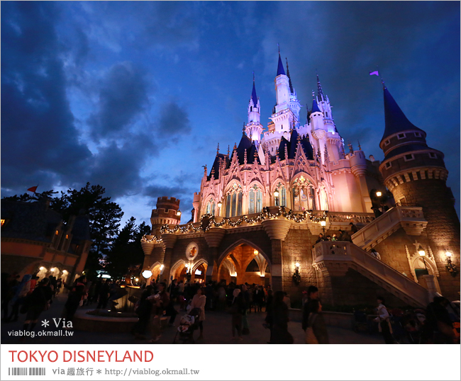 東京迪士尼樂園》Tokyo Disneyland（下）夜晚更美麗！樂園夜色＋聖誕節裝飾篇