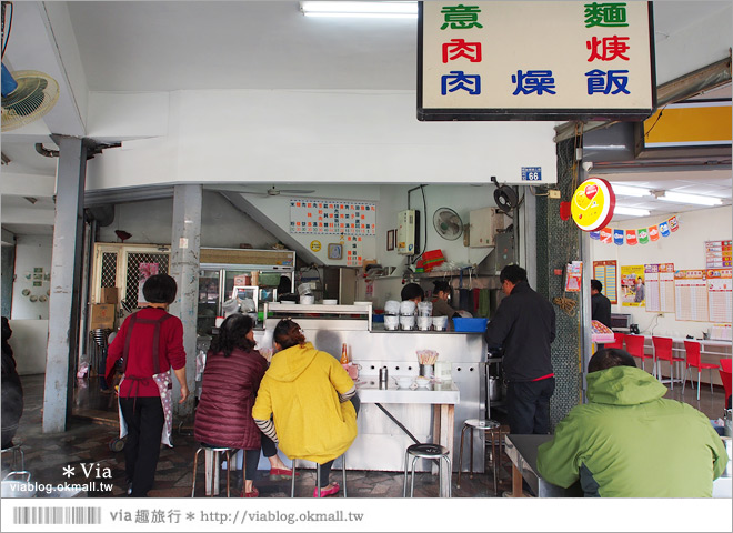 南投市美食》南投菜市場美食～李記小籠包、圓環意麵、冬瓜茶、菜市場珍奶