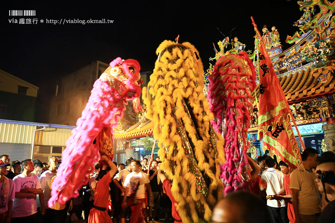 南投旅遊》南投城隍聖誕文化祭《夜巡篇》／夜間遊行熱鬧又繽紛！