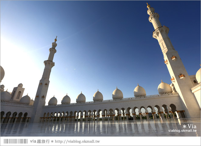 阿布達比旅遊》謝赫扎耶德大清真寺(Sheikh Zayed Grand Mosque)～超美！世界造價最高的清真寺