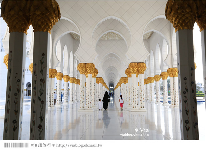 阿布達比旅遊》謝赫扎耶德大清真寺(Sheikh Zayed Grand Mosque)～超美！世界造價最高的清真寺