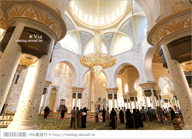 阿布達比旅遊》謝赫扎耶德大清真寺(Sheikh Zayed Grand Mosque)～超美！世界造價最高的清真寺