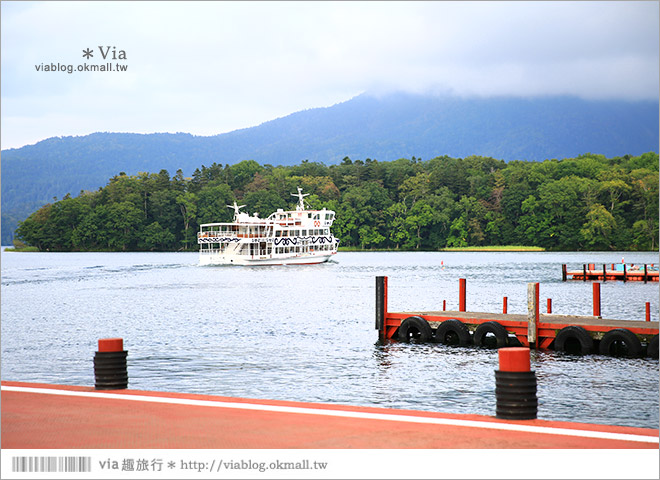 北海道旅遊景點》阿寒湖溫泉～散策溫泉街，感受悠緩迷人的阿寒湖美景