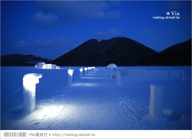 北海道冬季景點》然別湖冰上村～山中小秘境‧冰上酒吧、冰屋、露天風呂好特別！