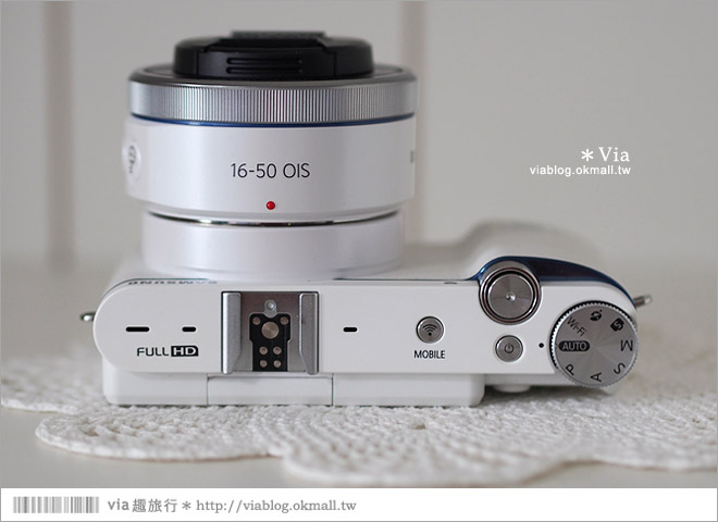 微單眼相機推薦》2015新上市～SAMSUNG NX3300‧女子旅人的白系微單眼‧輕鮮登場