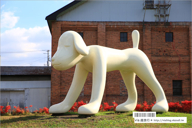 青森旅遊景點》吉野町綠地公園「A to Z Memorial Dog」～朝聖！奈良美智的弘前犬！