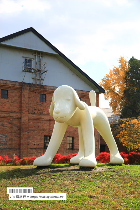 青森旅遊景點》吉野町綠地公園「A to Z Memorial Dog」～朝聖！奈良美智的弘前犬！