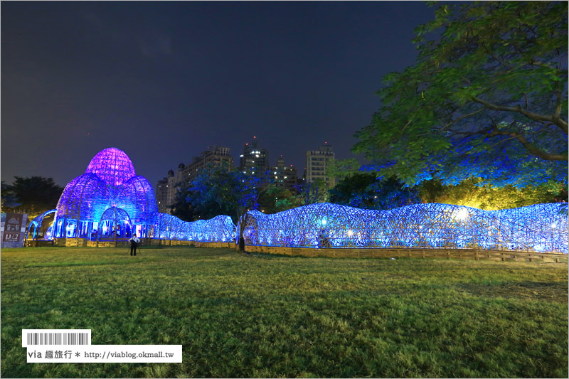 高雄夜景》聚竹蚵地景藝術(已撤展)～高雄新亮點！夜間璀璨浪漫的好去處！