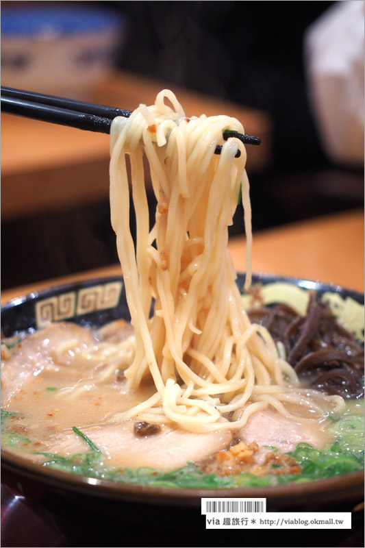 鹿兒島美食推薦》鹿兒島豚とろ拉麵（鹿児島ラーメン豚とろ）～大好吃的黑豬肉拉麵，叉燒好邪惡！