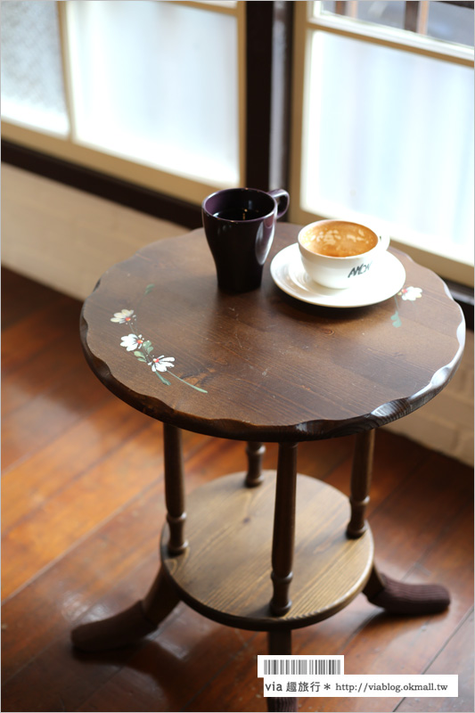嘉義咖啡館》AMON咖啡所～老屋咖啡館再一間！日式本屋中義式咖啡搭配台式糕點好新鮮！