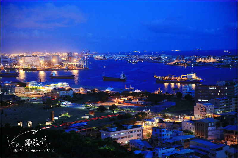 高雄旅遊景點》高雄LOVE觀景台～忠烈祠夜景！浪漫約會的好去處～璀璨百萬夜景夢幻登場！