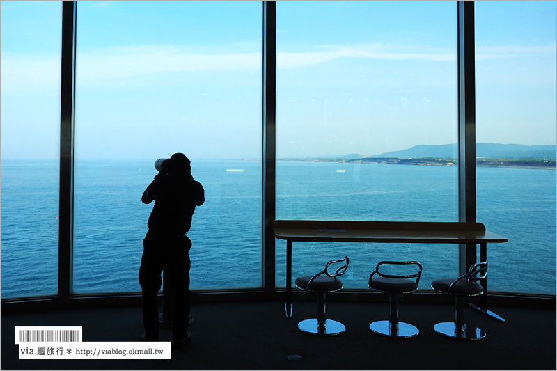 北海道紋別景點》紋別小旅行：海豹館、鄂霍次克塔(流冰展望台)、鄂霍次克流冰科學中心～還有巨無霸蟹腳打卡趣！