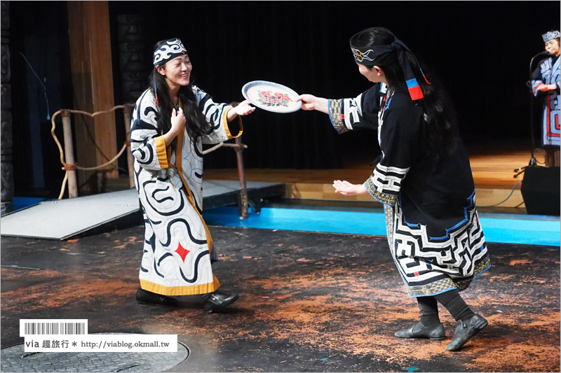 阿寒湖景點》阿寒湖遊船＋夜逛愛奴村、賞愛奴劇場～阿寒的一日小旅行就醬玩！