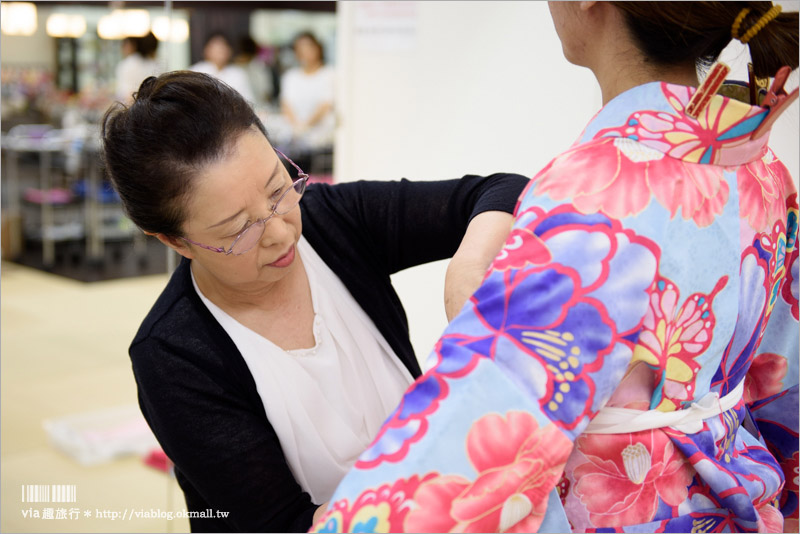 京都和服出租》花かんざし(花簪)浴衣／和服體驗～有中文！款式價位任選～一起來去變身京都美人！