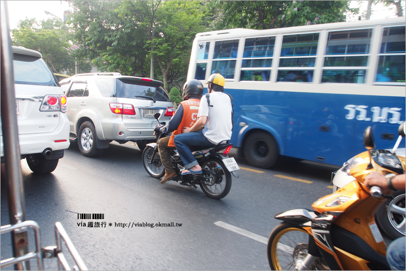 泰國自由行》泰國旅遊經驗分享～泰國交通《計程車、嘟嘟車、雙排車、計程機車》搭乘經驗篇