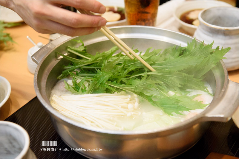 大阪餐廳推薦》道頓堀美食～好好吃！來自九州博多的六十年老店美味水炊鍋：博多味処 水たきいろは