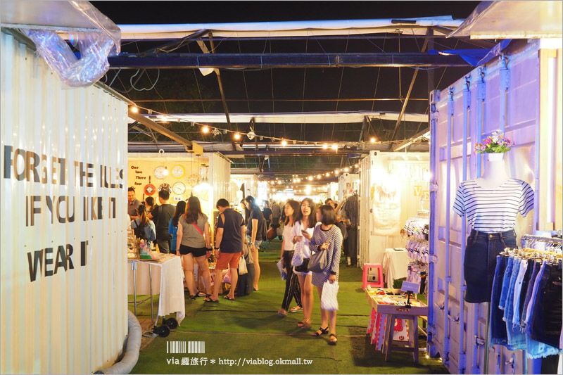 曼谷夜市》ARTBOX BANGKOK～超好拍！白色貨櫃屋打造出文青風格新夜市！