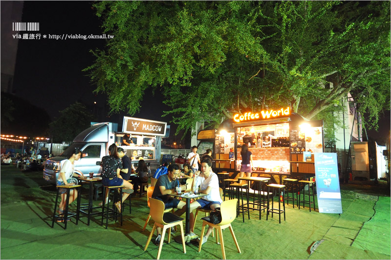 曼谷夜市》ARTBOX BANGKOK～超好拍！白色貨櫃屋打造出文青風格新夜市！