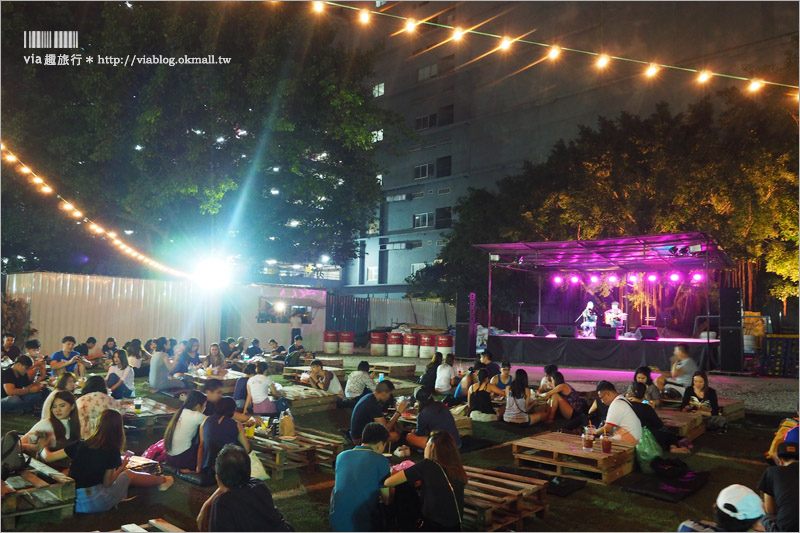 曼谷夜市》ARTBOX BANGKOK～超好拍！白色貨櫃屋打造出文青風格新夜市！