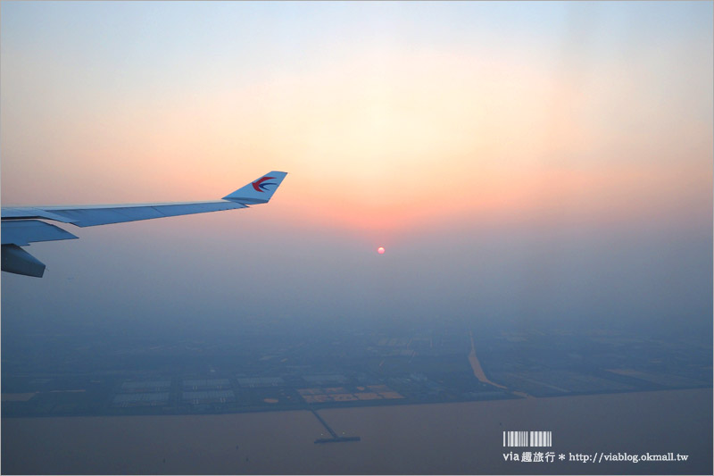 上海自由行》東方航空搭乘記～來回程全記錄‧台灣和上海的天空更近了！