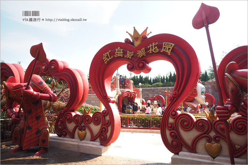 中國上海迪士尼》上海迪士尼樂園一日遊全記錄～全球最大的夢幻城堡、最長的巡遊隊伍及城堡煙火秀都在這！