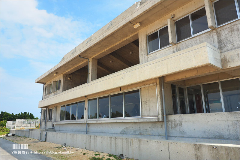 沖繩海邊咖啡館》備瀨─On the Beach CAFE OKINAWA～擁抱無敵海景的咖啡廳、SISA造型鬆餅好趣味！