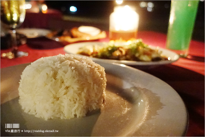 蘭塔美食》蘭塔島餐廳～Why Not Bar‧大人氣酒吧！就在沙灘上用餐～平價的浪漫海灘餐廳！