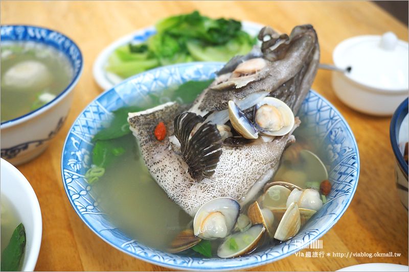 台北新店美食》超人鱸魚湯｜滷豬腳也好好吃～石斑魚更別錯過！新北市新店區公所附近的推薦美食！