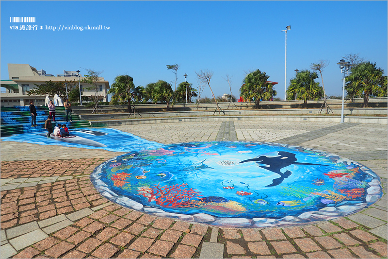 台中景點》頂魚寮公園～新免費親子景點！繽紛海洋3D立體彩繪＋彩虹木椅＋鯨魚溜滑梯好促咪！