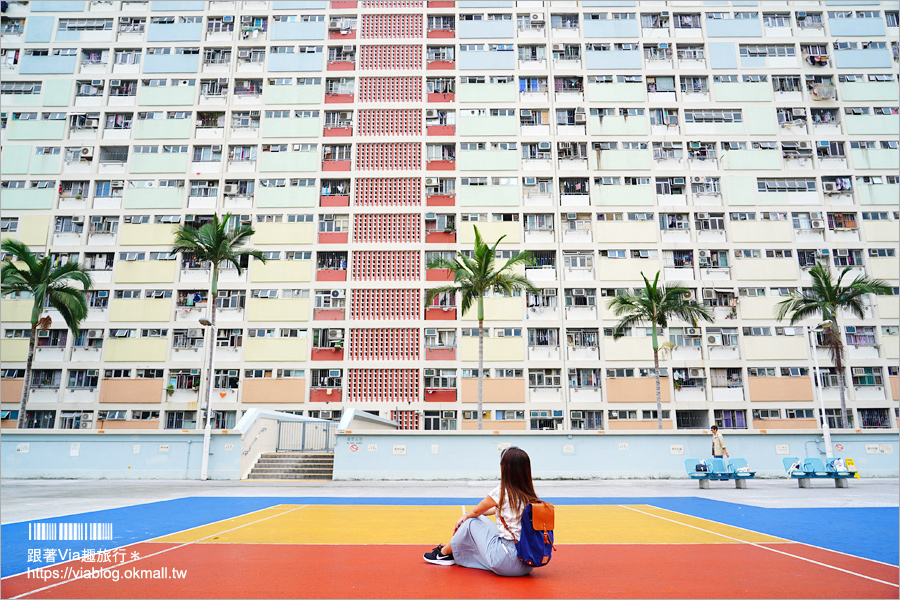 香港拍照景點》彩虹邨～最夯IG景點‧網美們集合囉！彩虹公寓＋彩虹球場大好拍！