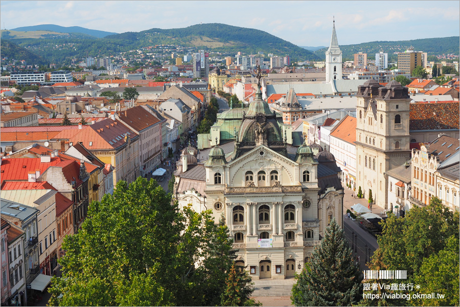 科希策景點》聖伊麗莎白主教座堂St.Elizabeth Cathedral～斯洛伐克最大教堂＋夜遊舊城區美景