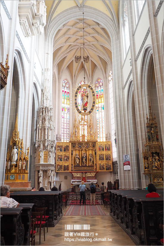 科希策景點》聖伊麗莎白主教座堂St.Elizabeth Cathedral～斯洛伐克最大教堂＋夜遊舊城區美景