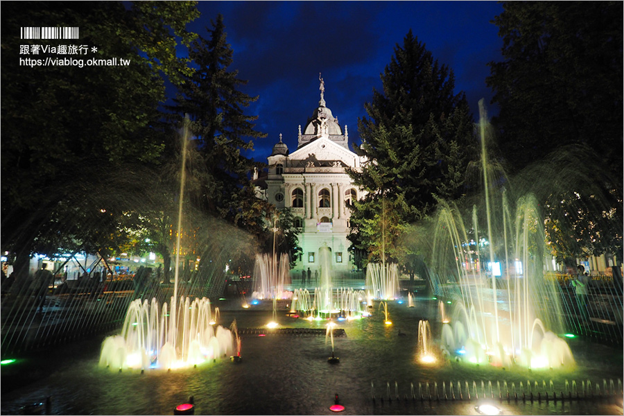 科希策景點》聖伊麗莎白主教座堂St.Elizabeth Cathedral～斯洛伐克最大教堂＋夜遊舊城區美景