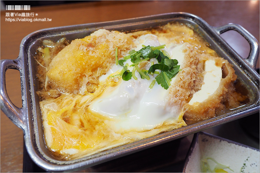 箱根美食推薦》田村銀勝亭(田むら 銀かつ亭)炸豬排豆腐套餐～開店前就在排隊的人氣餐廳！