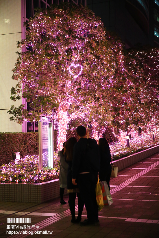 東京點燈》新宿燈節《新宿空中遊城燈彩》～粉紅世界！唯一「櫻花粉」的浪漫點燈展！