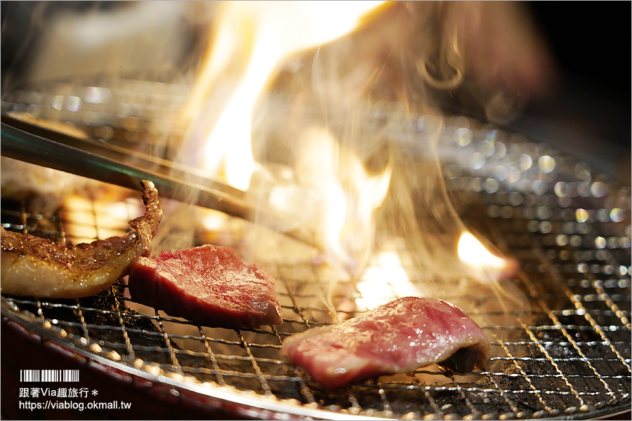 福岡燒肉餐廳》炭火燒烤ほるもん てっぽう[博多店]～大啖美味牛肉&豬肉大餐！博多站走4分鐘就到好方便！