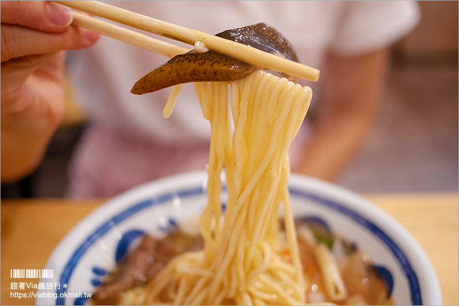 高雄阿蓮小吃》臭吉伯鱔魚魯麵｜古早味小吃～一碗麵串起三代親情～阿公手藝美味永留香！