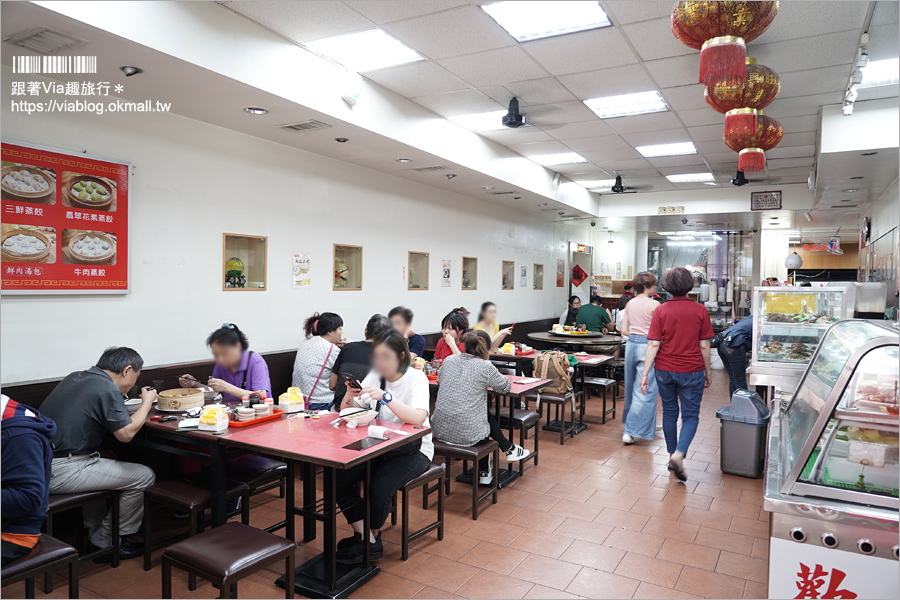 高雄美食》厚得福餐館～人氣的北方麵食小吃：小籠湯包、麵食、蔥油餅、尤其烙餅很好吃喲！