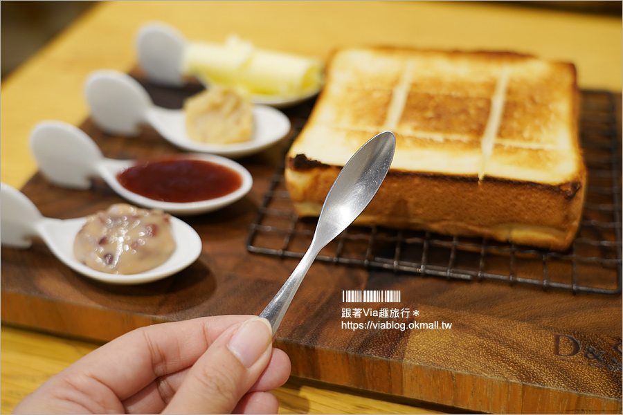 大阪排隊吐司》高級食パン《嵜本&jam》SAKImoto BAKERY～近難波站的人氣排隊吐司，多種創新口味果醬好好味