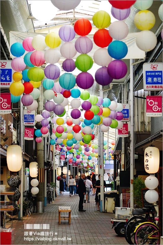 京都打卡景點》古川町商店街～七彩燈籠好繽紛～彩色糖果風的古樸風商店街打卡去！