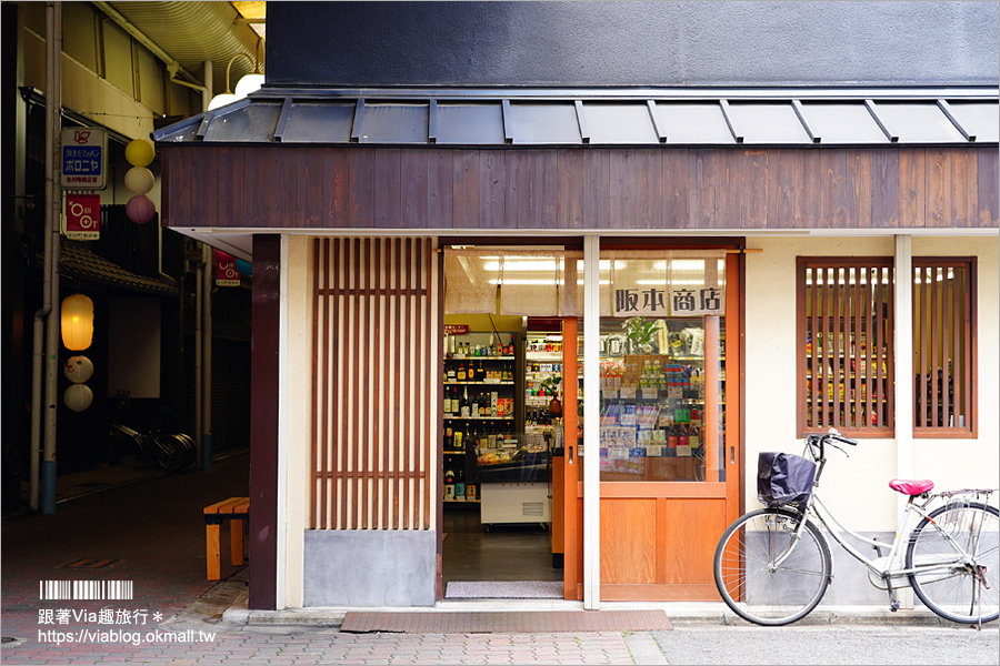 京都打卡景點》古川町商店街～七彩燈籠好繽紛～彩色糖果風的古樸風商店街打卡去！