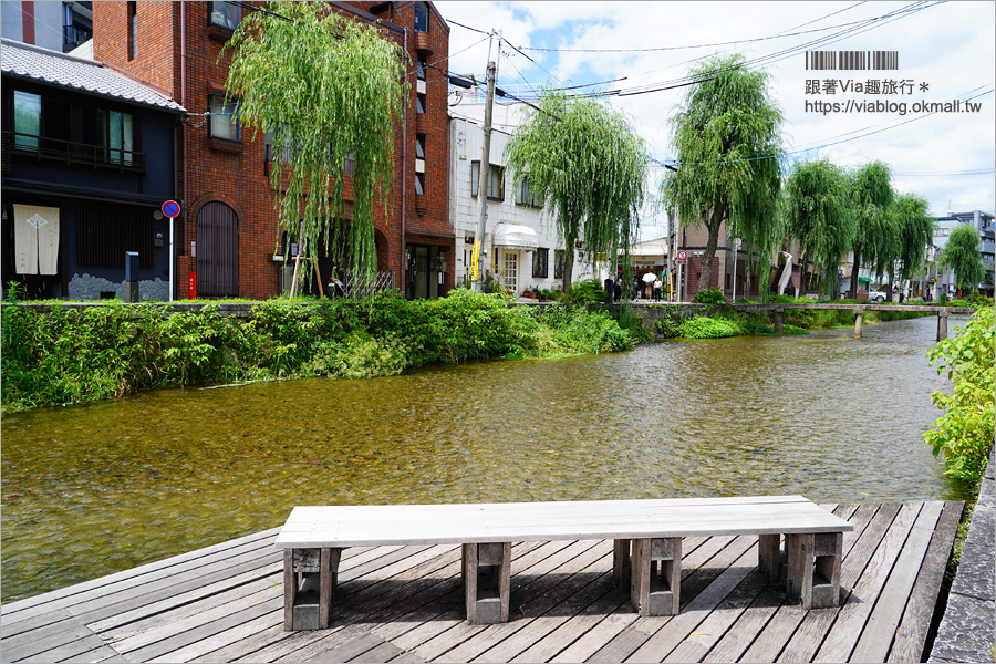 京都私房景點》京都一本橋／行者橋～柳樹相伴的古老小石橋，底下溪水超級清澈的小秘境旅點！