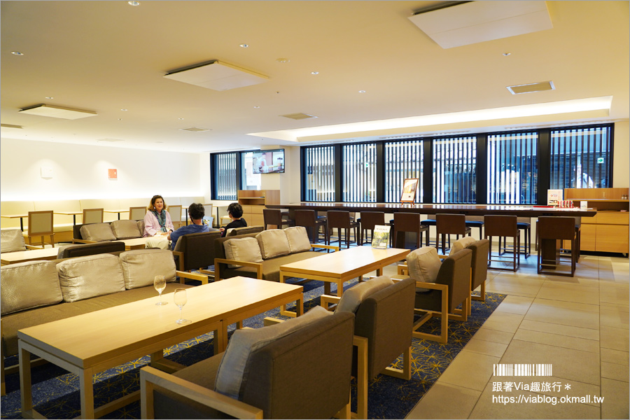 京都四条飯店》四條新町穎特飯店Hotel Intergate Kyoto Shijoshinmachi～提供大眾湯&隨時都有點心提供的高評價飯店！