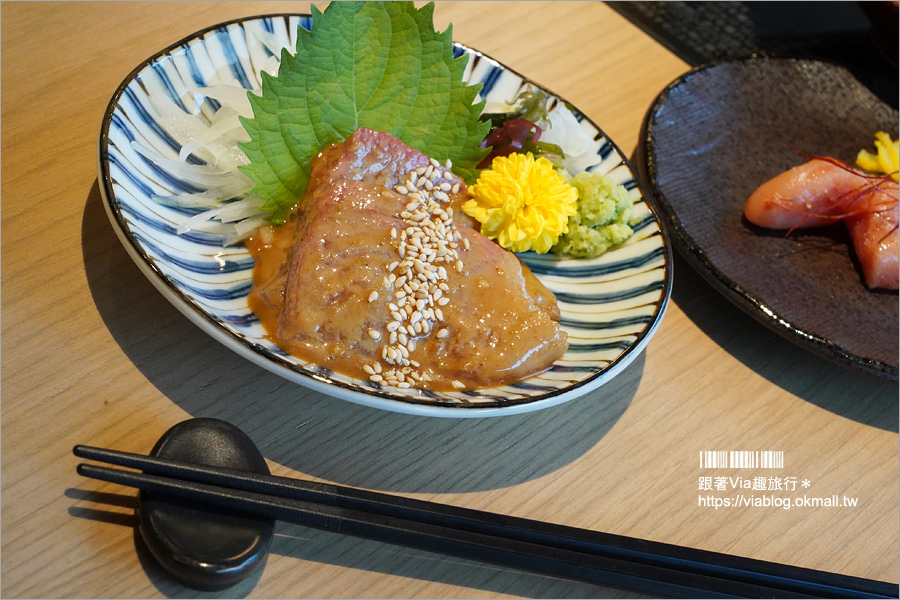 福岡牛腸鍋》福岡最美餐廳！大山牛腸鍋おおやまもつ鍋《都飯店分店》～車站人氣排隊名店！最新最美分店就在這！