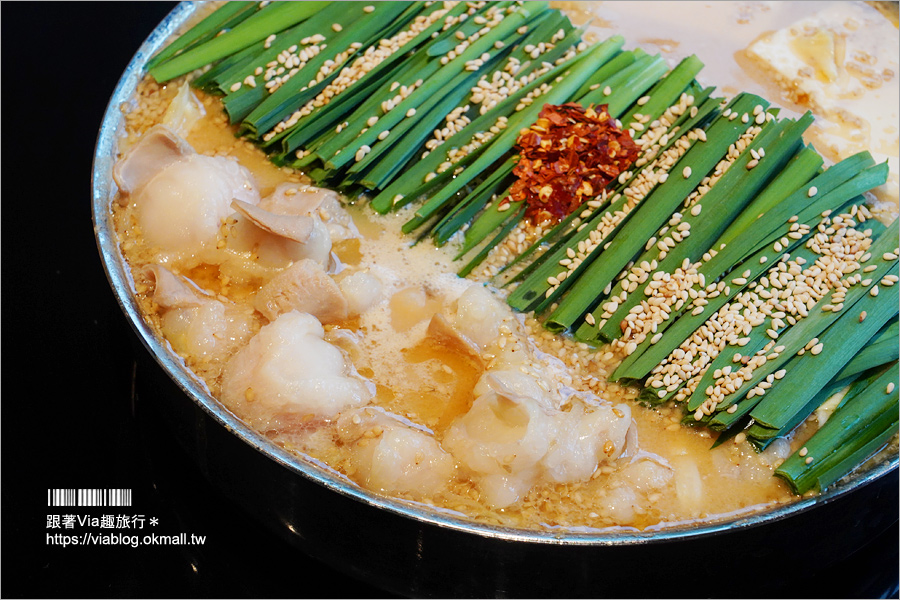 福岡牛腸鍋》福岡最美餐廳！大山牛腸鍋おおやまもつ鍋《都飯店分店》～車站人氣排隊名店！最新最美分店就在這！