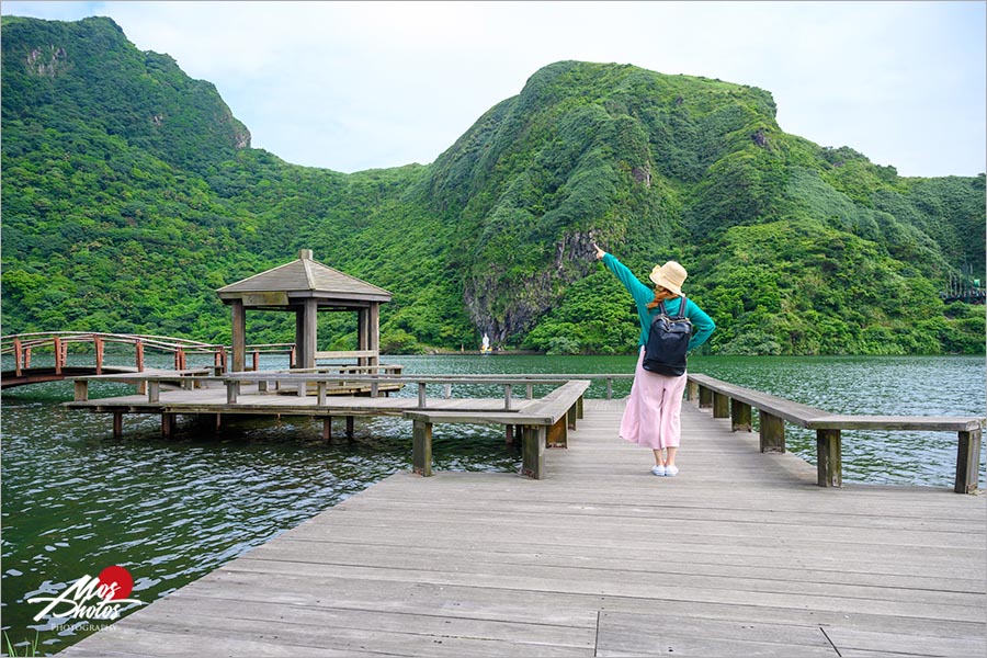 宜蘭龜山島》頭城龜山島半日遊～登島、繞島、追鯨豚，體驗自然生態與歷史巡禮，新鮮有趣又好玩～～